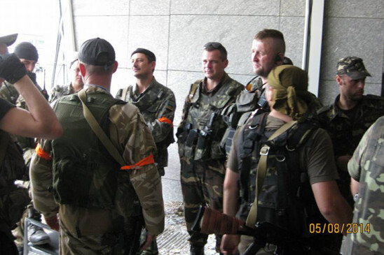 Вихід з аеропорту. 5 серпня 2014